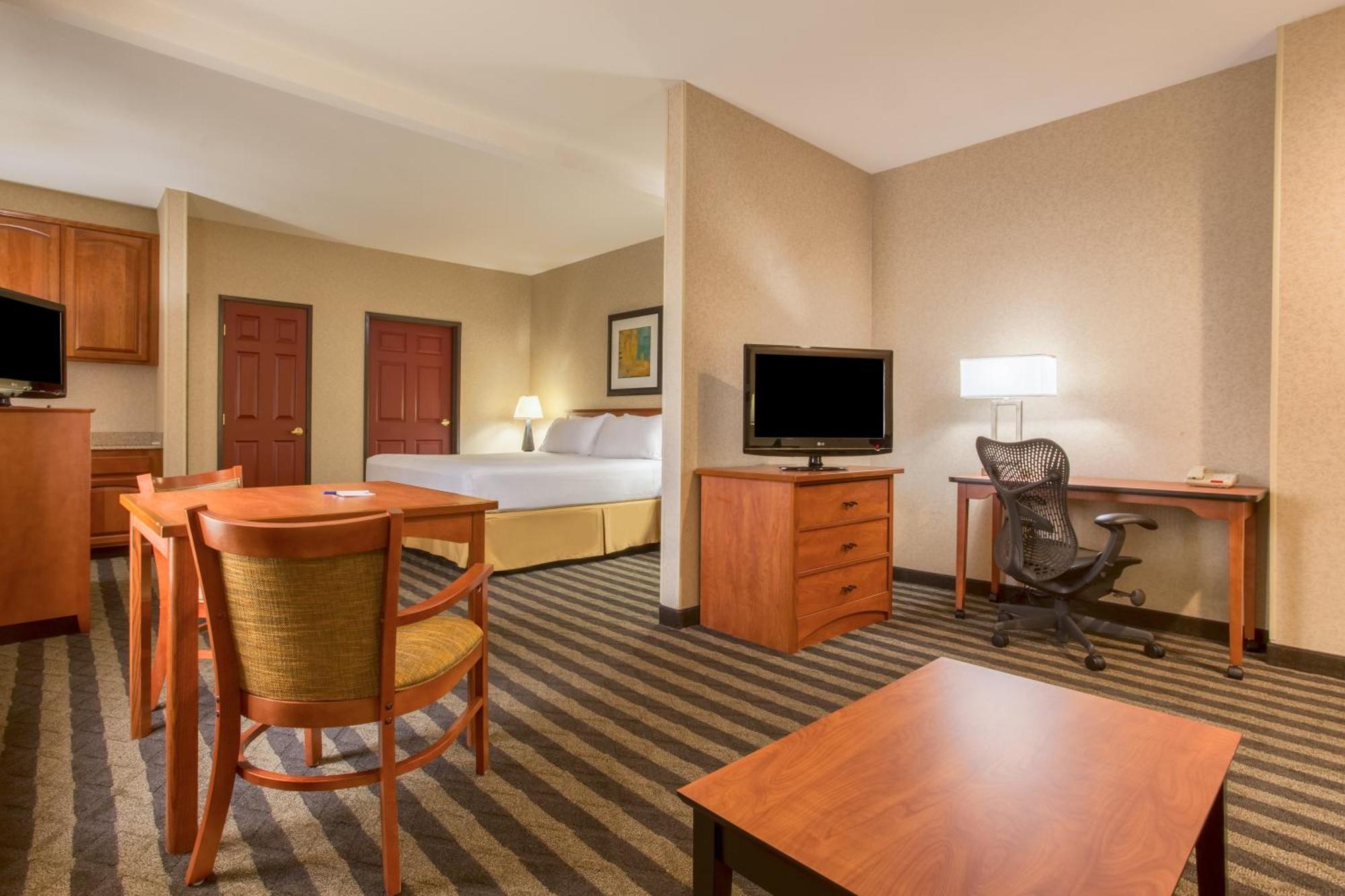 Holiday Inn Express Hotel & Suites Manteca By Ihg Exteriör bild