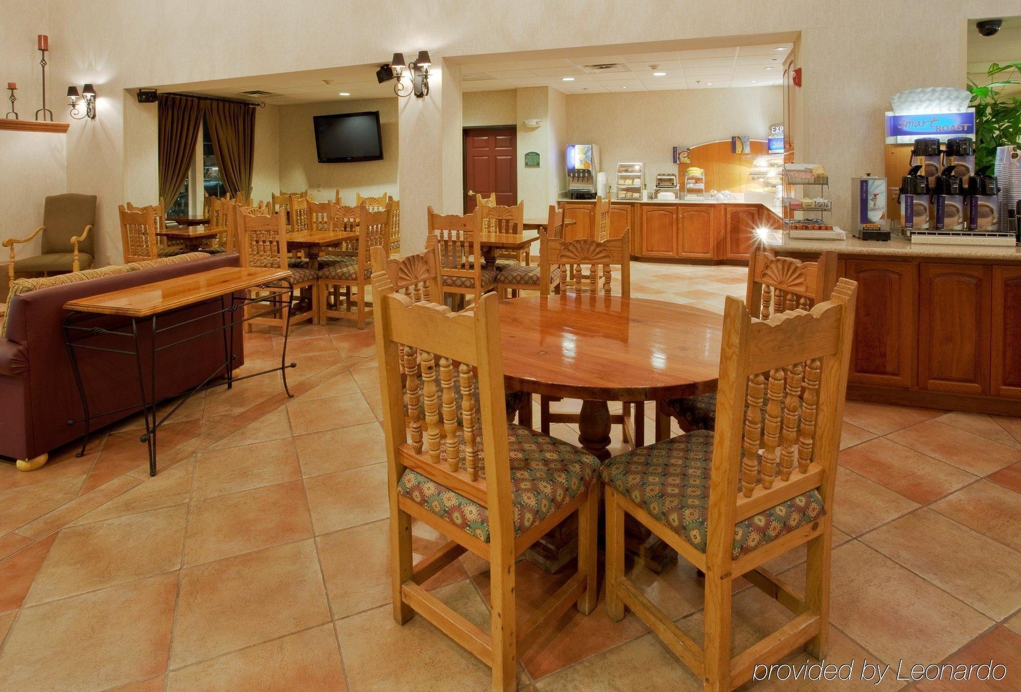Holiday Inn Express Hotel & Suites Manteca By Ihg Restaurang bild