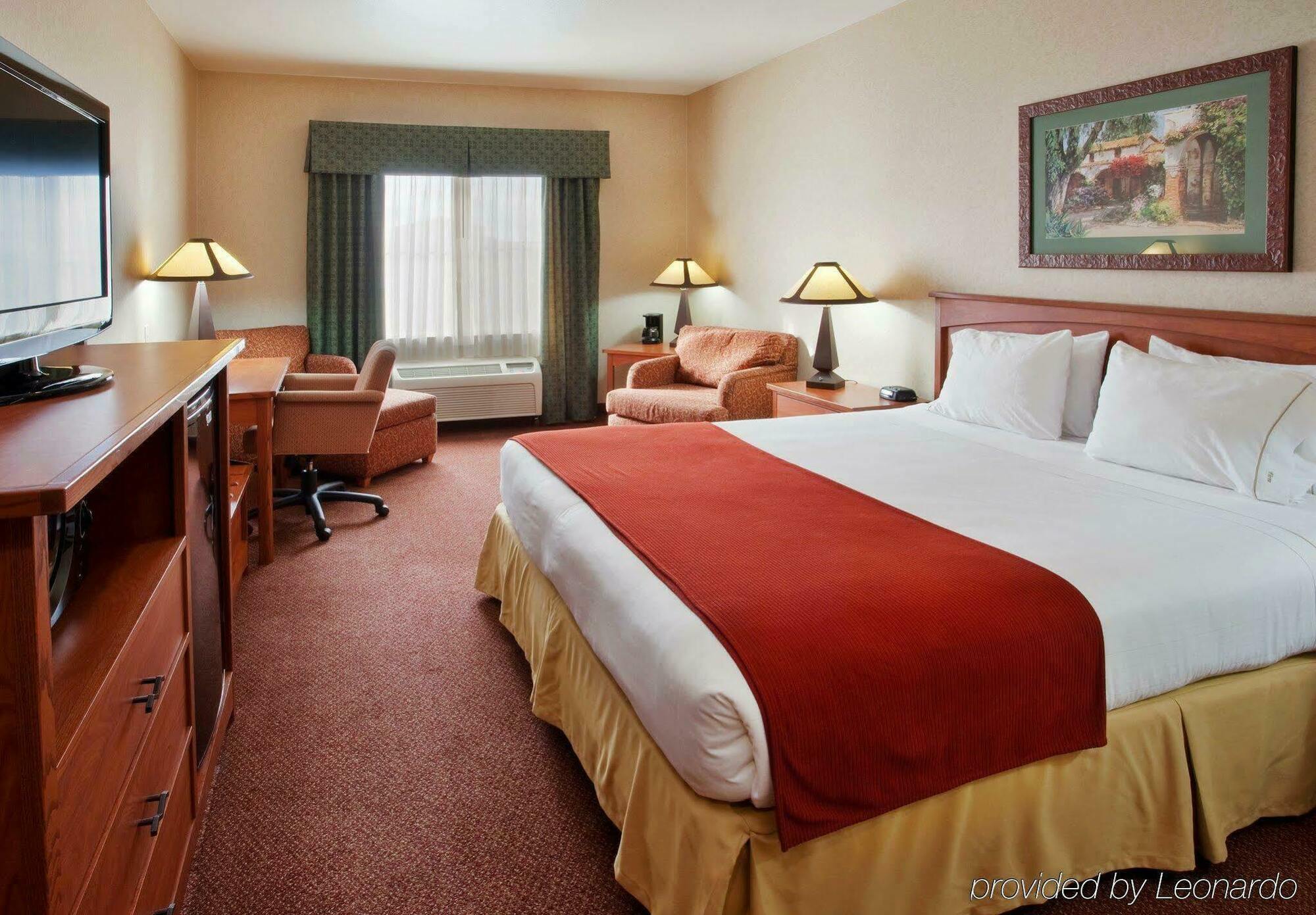Holiday Inn Express Hotel & Suites Manteca By Ihg Exteriör bild